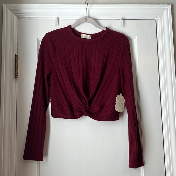 Altar'd State Tops - Burgundy Long Sleeve Cropped Top Large Altar’d State NWT